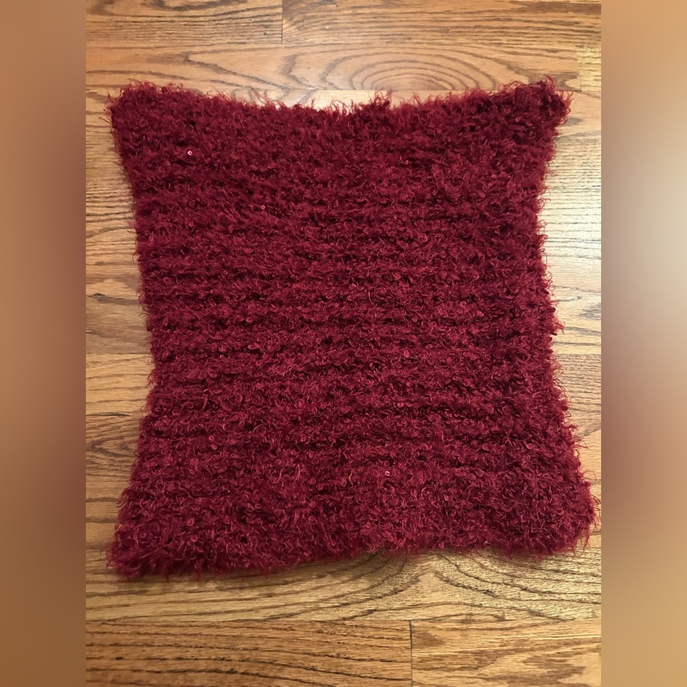 Steve Madden Y2K Fizzy Furry Cozy Comfortable Infinity Scarf W/ Sequin Details